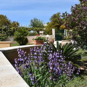 https://punta-di-mola.sicilyhotelsitaly.net