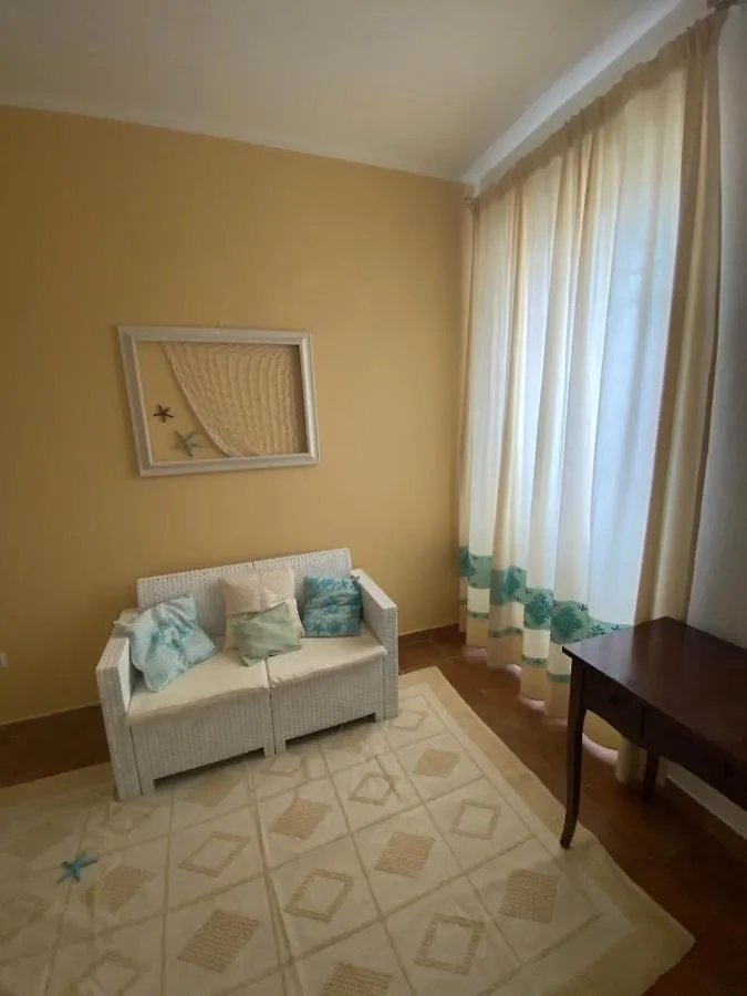 Hotel Palazzo Antico Santa Teresa di Gallura Affittacamere