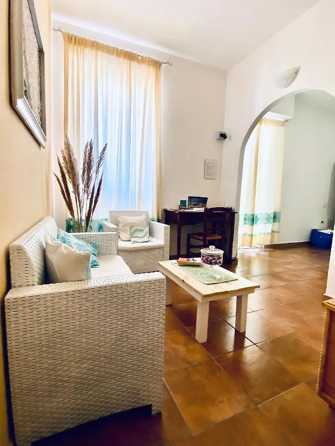 Hotel Palazzo Antico Santa Teresa di Gallura Affittacamere